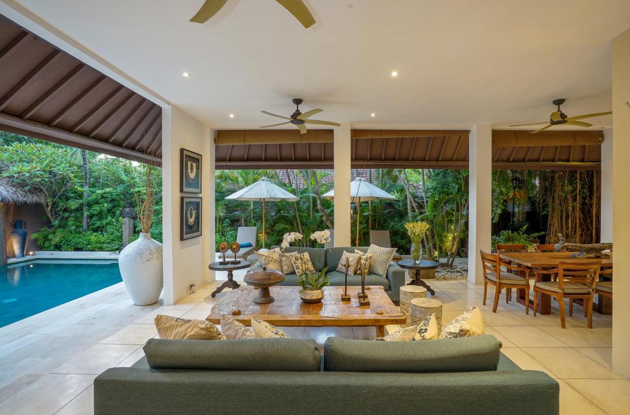 Asrina Villa'S Seminyak Exterior foto