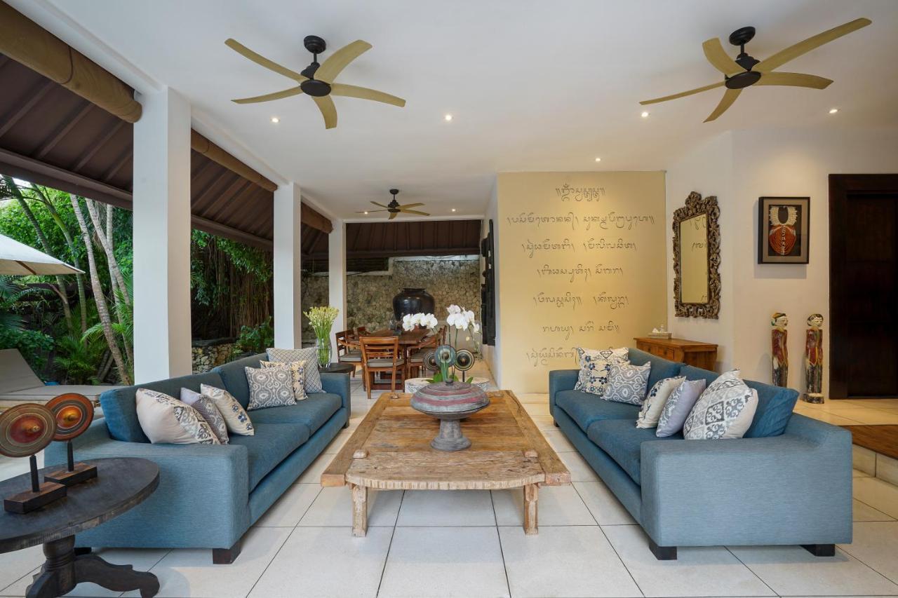 Asrina Villa'S Seminyak Exterior foto